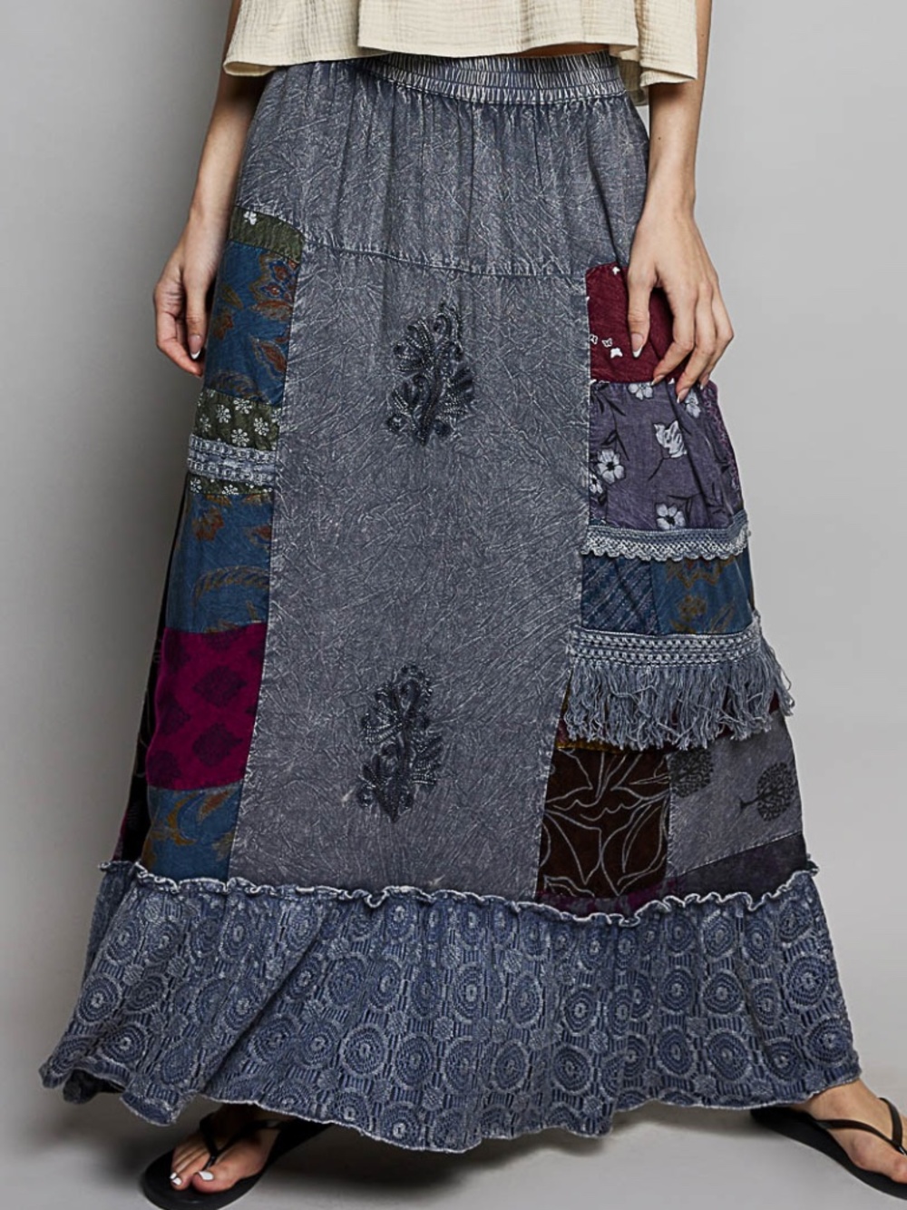 POL "The Sonya Embroidery Patchwork " Maxi Skirt Sz Small